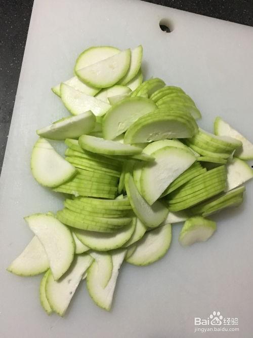 蒲瓜老了怎么吃才好吃视频,老蒲瓜变美味佳肴的秘诀